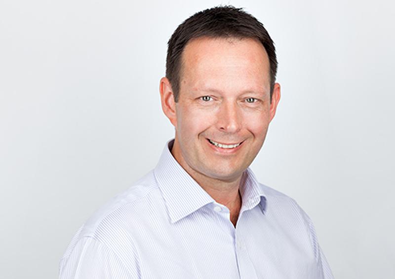 Daniel Simmons